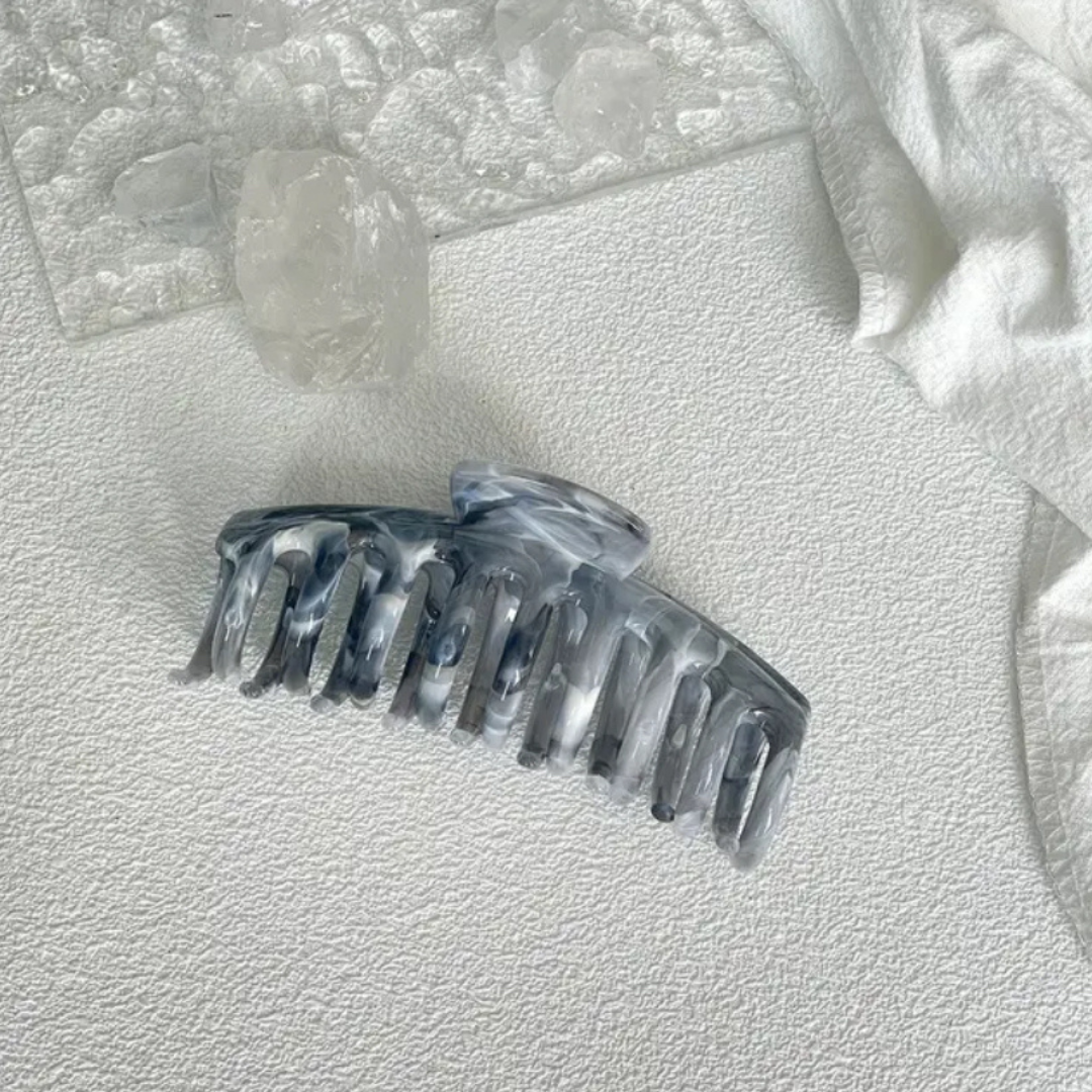 Smoky greys in large size, suitable for long thick hair 
