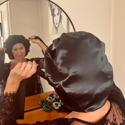 100% Mulberry Silk Double Lined Luna Bonnet