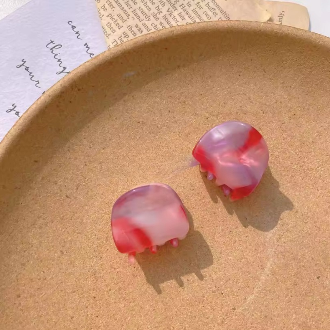 Claw clips
