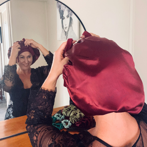 100% Mulberry Silk Double Lined Luna Bonnet