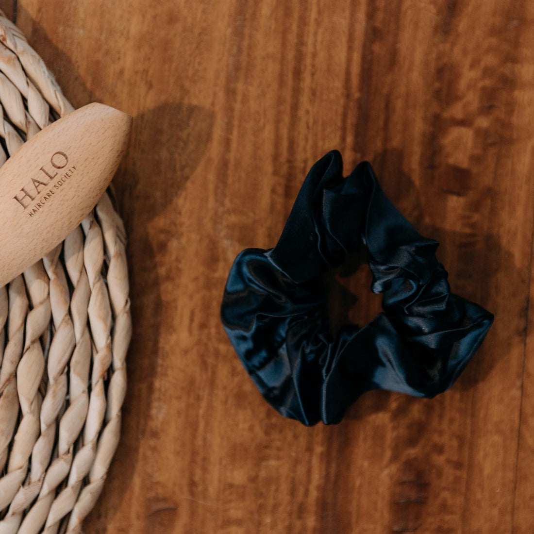 Large Mulberry Silk Scrunchie